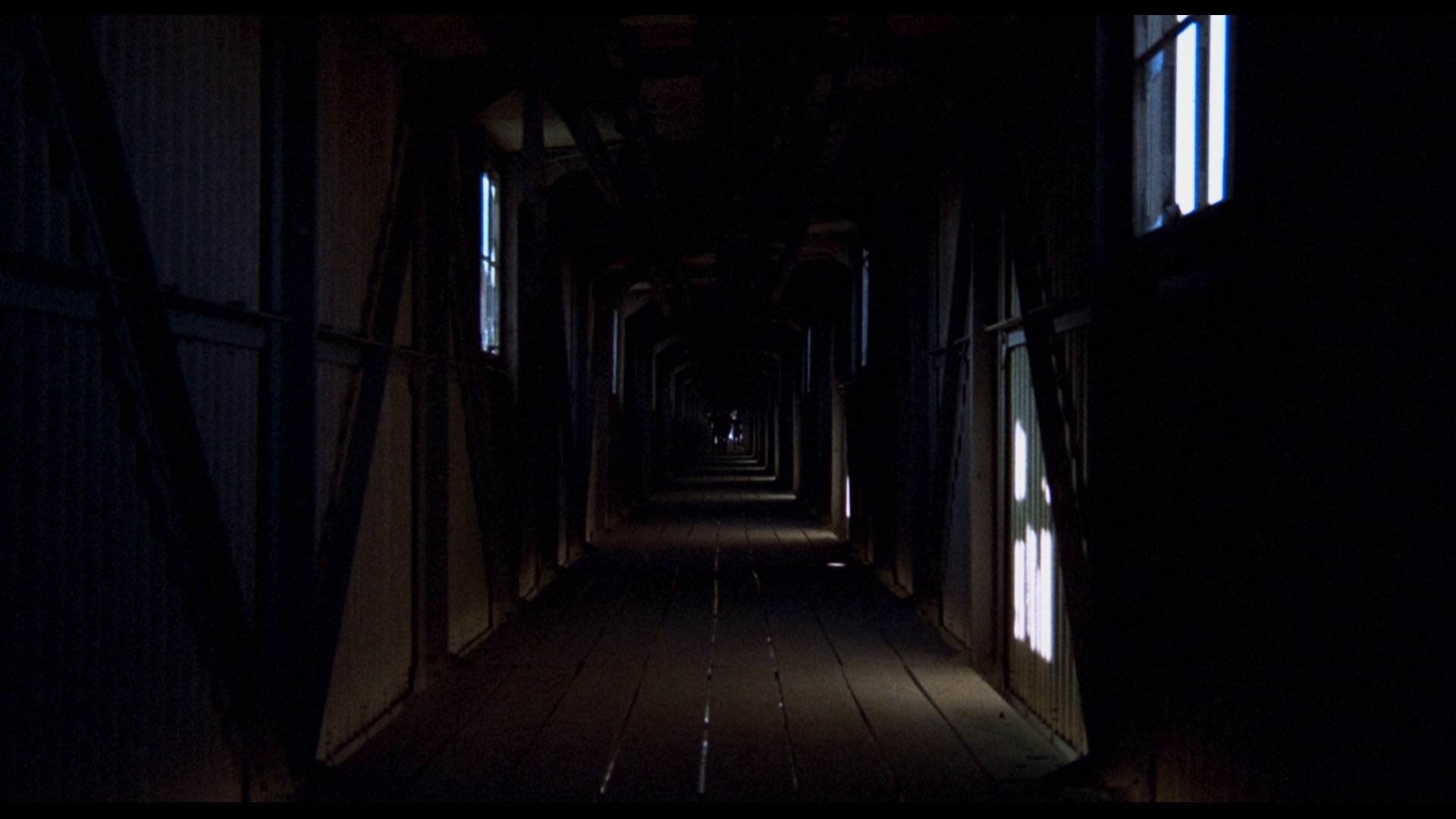 [冷血霹雳火].Boxcar.Bertha.1972.GER.BluRay.1080p.AVC.LPCM.2.0-ASD87@HDSky     28.39G-9.jpg