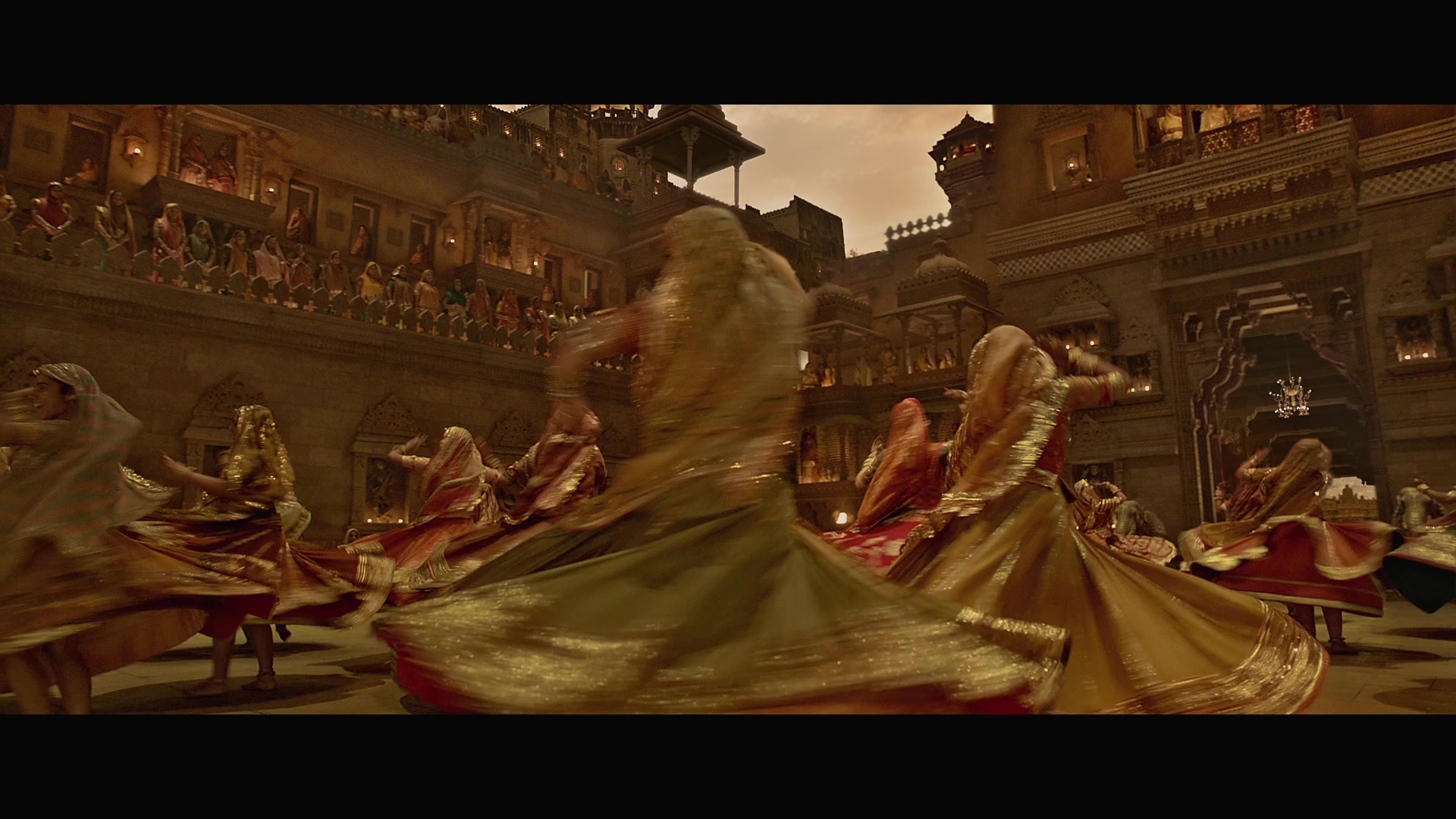 [帕德玛瓦蒂王后].Padmaavat.2018.IND.BluRay.1080p.AVC.DTS-HD.MA.5.1-DIY@TTG     46.37G-6.jpg