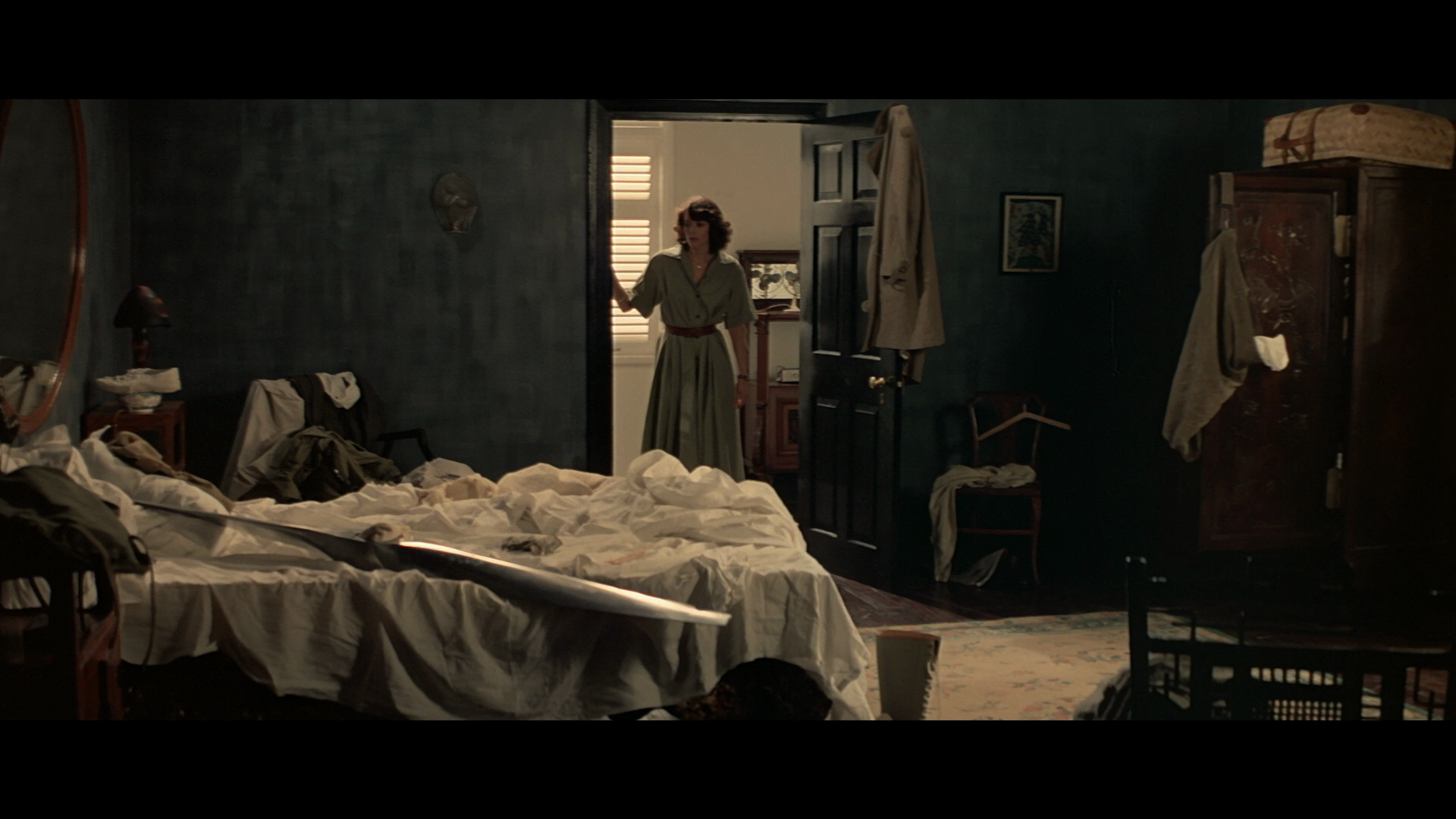 [艾曼纽2].Emmanuelle.2.1975.BluRay.1080p.AVC.DTS-HD.MA.2.0-F13@HDSpace     18.39G-6.png