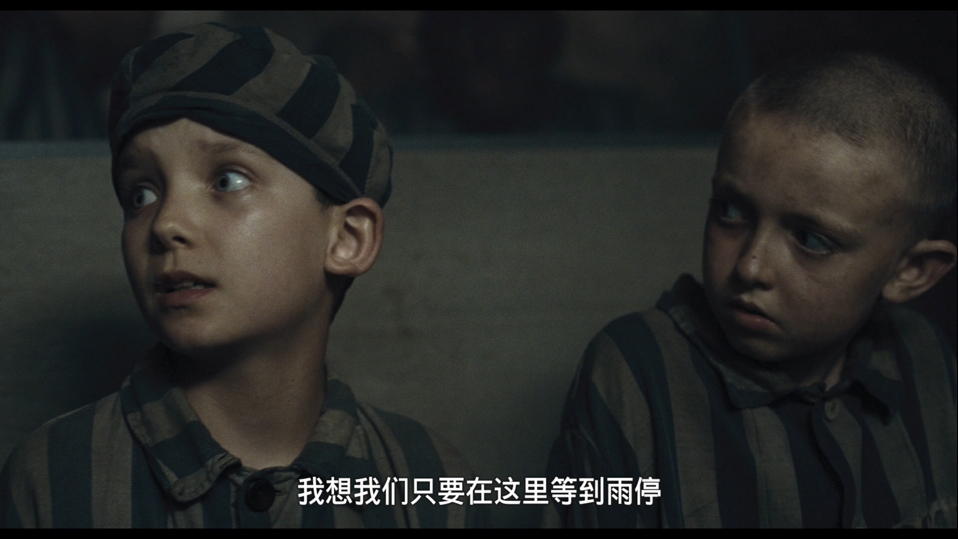 [穿条纹睡衣的男孩/穿条纹衣服的男孩/The Boy in the Striped Pajamas ][DIY简繁&双语字幕] Le Garçon Au Pyjama Rayé 2008 1080p FRA BluRay AVC DTS-HD MA 5.1-951 [32.79 GB]-2.jpg