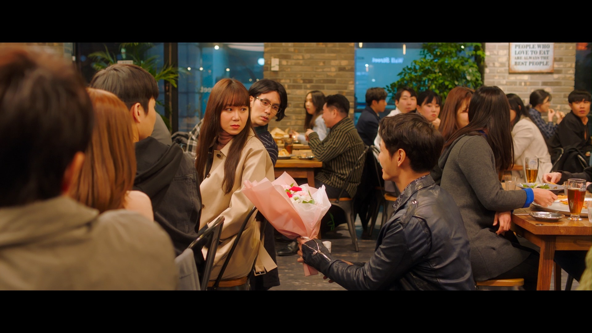 [最普通的恋爱].Crazy.Romance.2019.BluRay.1080p.AVC.DTS-HD.MA.5.1-ARiN[33.25G]-3.jpg