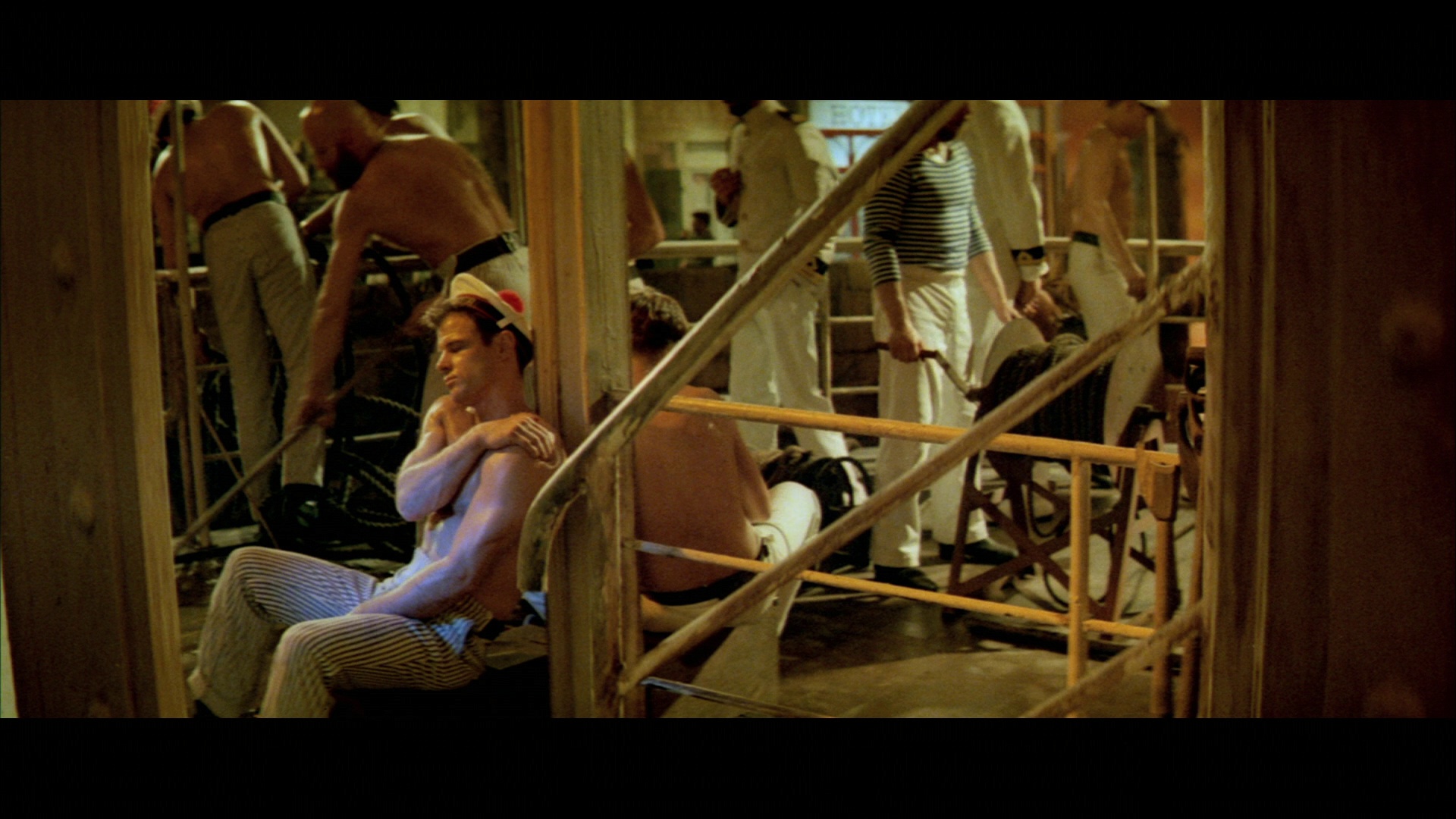 [雾港水手].Querelle.1982.BluRay.1080p.AVC.LPCM.2.0-F13@HDSpace     32.59G-17.jpg