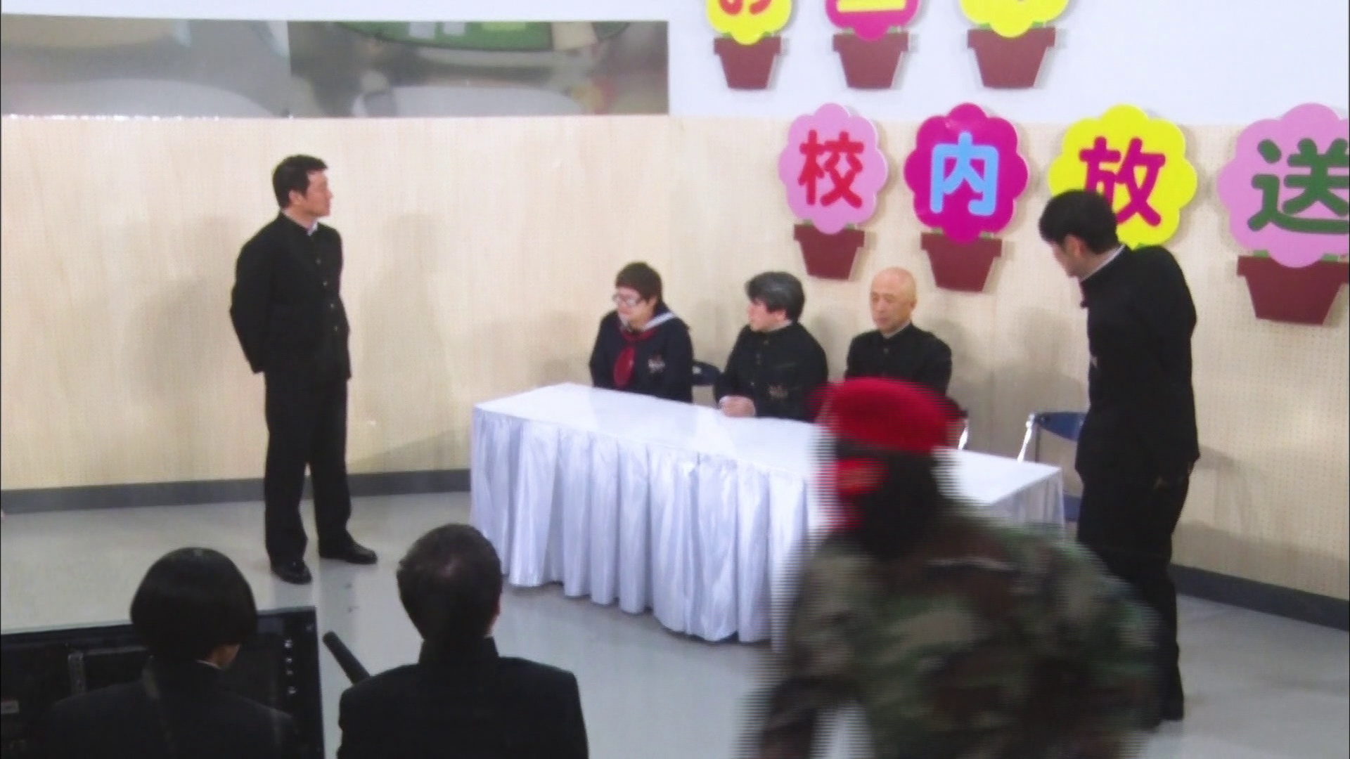 [24小时不准笑·青春高校篇].2019.Disc3.BluRay.1080i.AVC.LPCM.2.0-TTG     22.35G-3.jpg