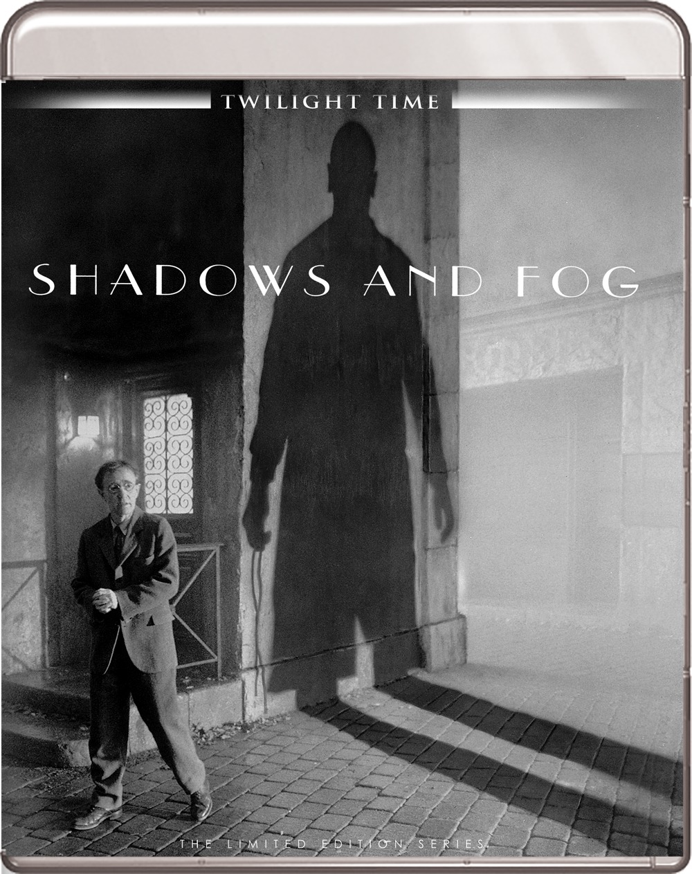 [影与雾].Shadows.and.Fog.1991.BluRay.1080p.AVC.LPCM.2.0-TTG     25.34G-2.jpg